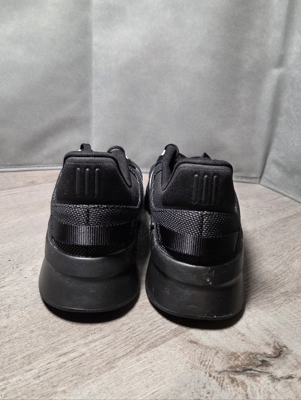 Adidas Neo Run 90s 'Black White' EG8657 Sneakers